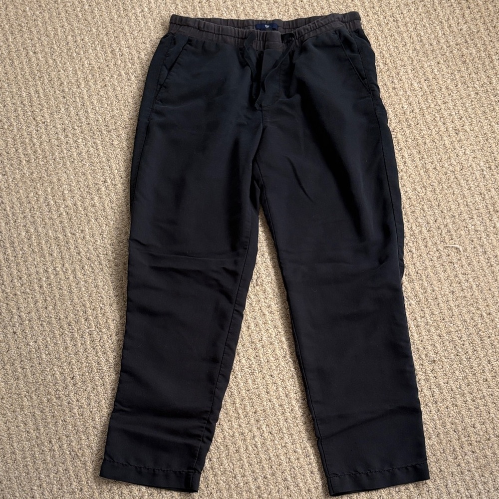 Gap Dark Gray Tencel Elastic Waist Crop Length Pull On Pant